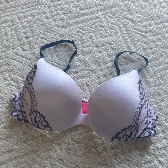 La senza bra - Picture 1 of 4